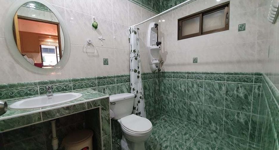 For rent 3 ベッドルーム house in Bang Lamung, Chonburi