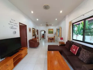 À louer 3 chambres maison à Bang Lamung, Chonburi