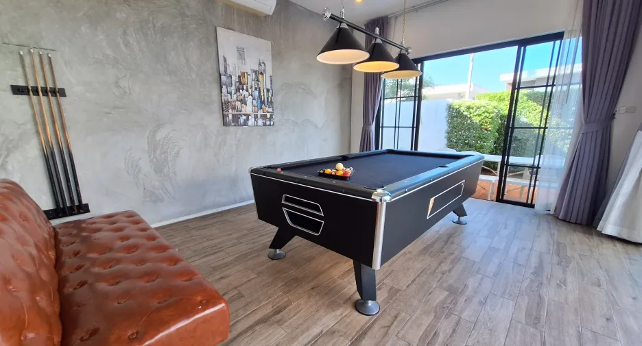 For rent and for sale 3 bedrooms villa in Hua Hin, Prachuap Khiri Khan