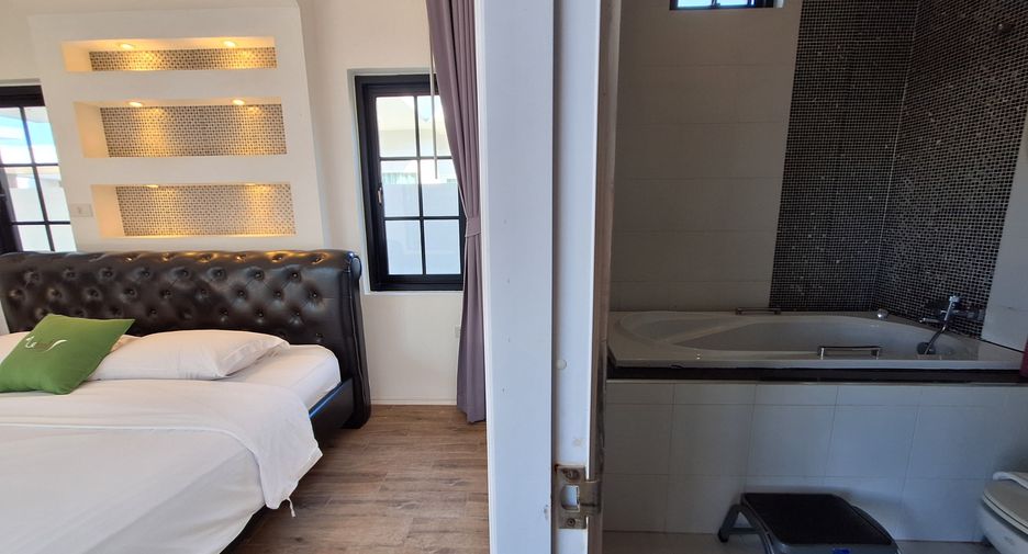 For rent and for sale 3 bedrooms villa in Hua Hin, Prachuap Khiri Khan