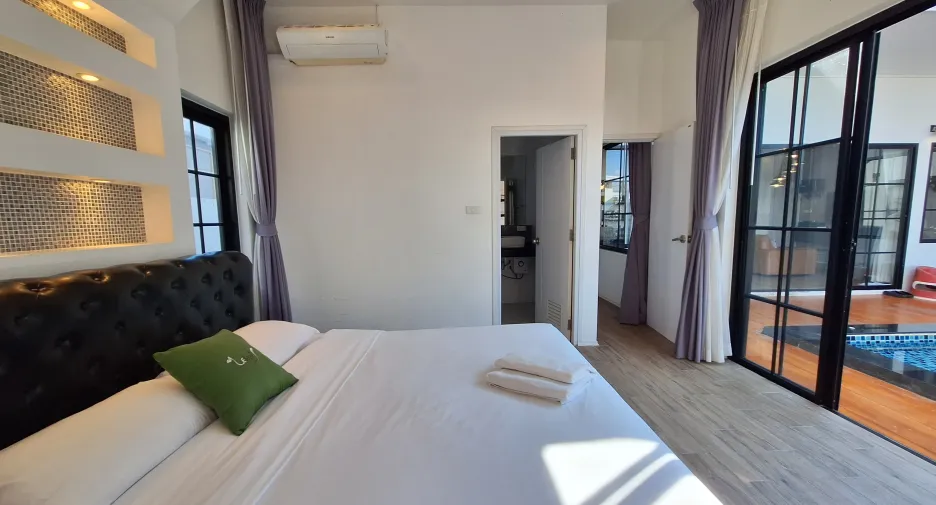 For rent and for sale 3 bedrooms villa in Hua Hin, Prachuap Khiri Khan