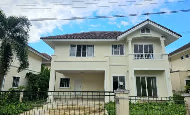 For sale 4 bedrooms house in San Kamphaeng, Chiang Mai