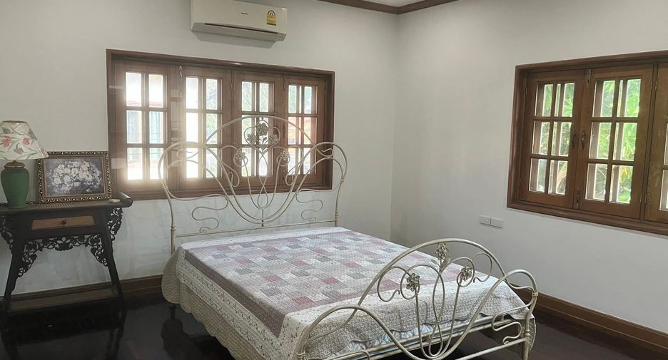 For sale 8 bedrooms house in Mueang Chiang Mai, Chiang Mai