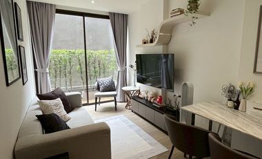 For sale 1 bed condo in Khlong Toei, Bangkok