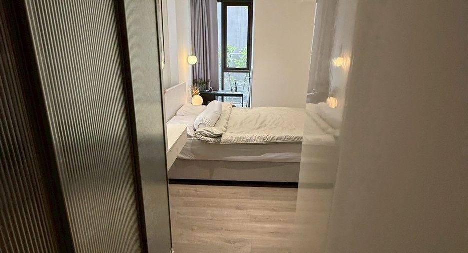 For sale 1 bed condo in Khlong Toei, Bangkok