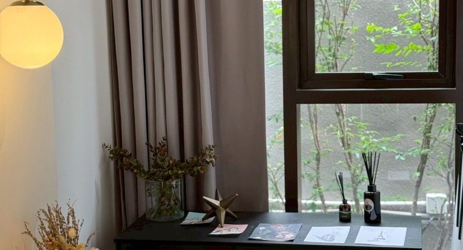 For sale 1 bed condo in Khlong Toei, Bangkok