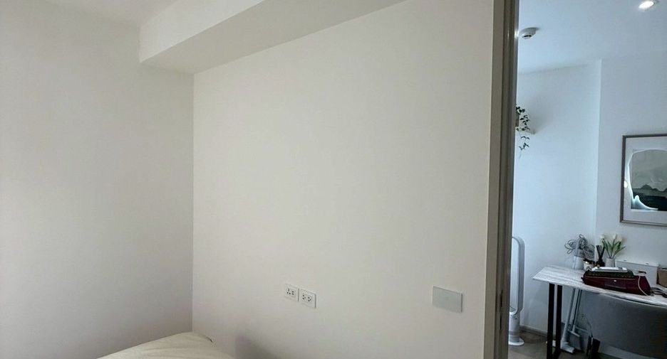 For sale 1 bed condo in Khlong Toei, Bangkok