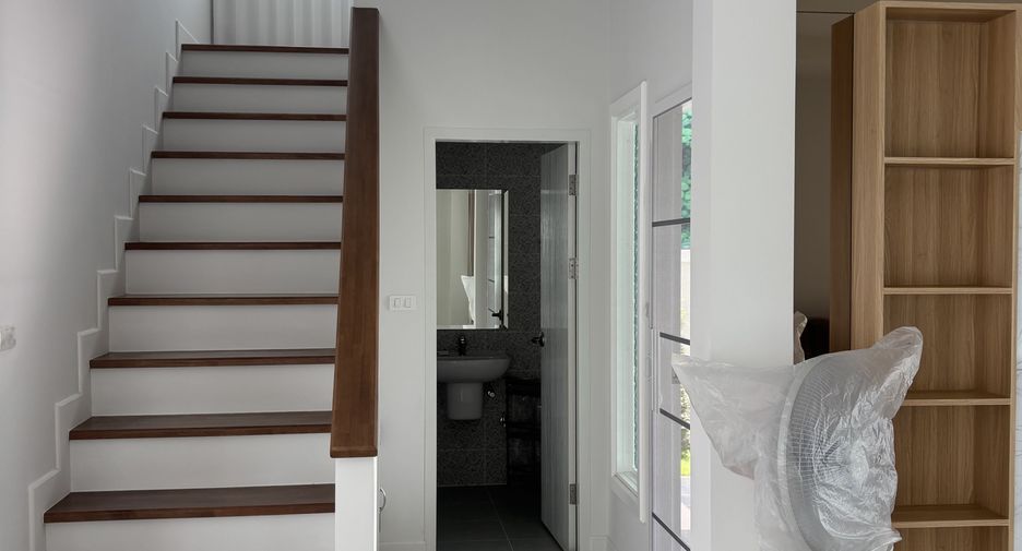 For rent 3 bedrooms house in Mae Rim, Chiang Mai