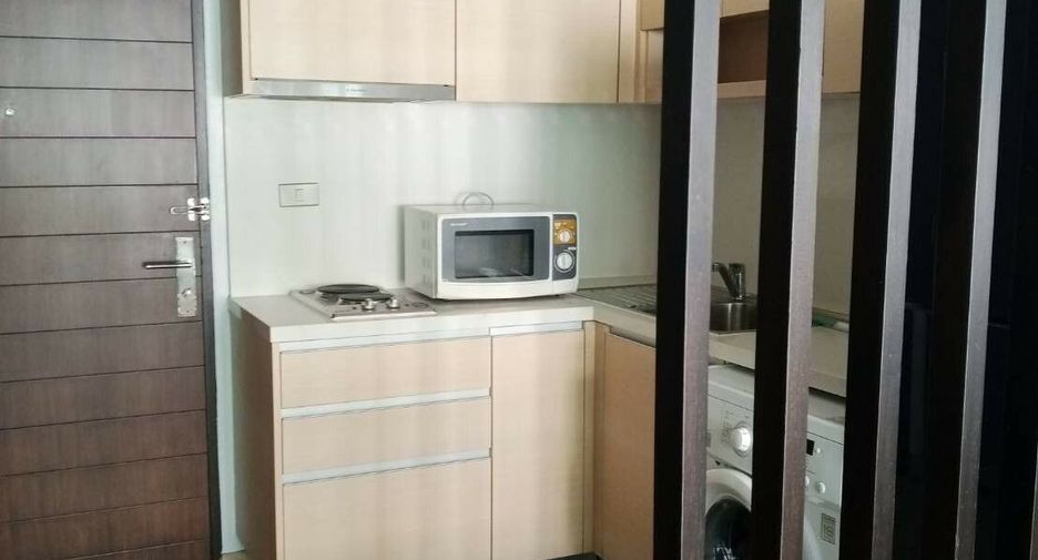 For sale and for rent 1 bed condo in Watthana, Bangkok