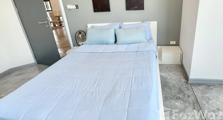 For sale and for rent 3 bedrooms condo in Mueang Chiang Mai, Chiang Mai