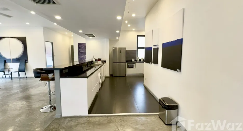 For sale and for rent 3 bedrooms condo in Mueang Chiang Mai, Chiang Mai
