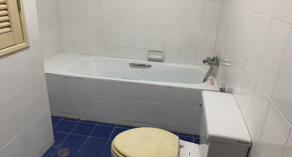 For sale 2 bedrooms condo in Mueang Chiang Mai, Chiang Mai