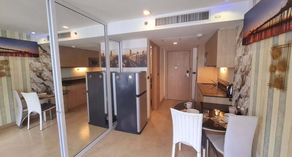 Condo en alquiler de 1 habitaciones en Bang Lamung, Chonburi