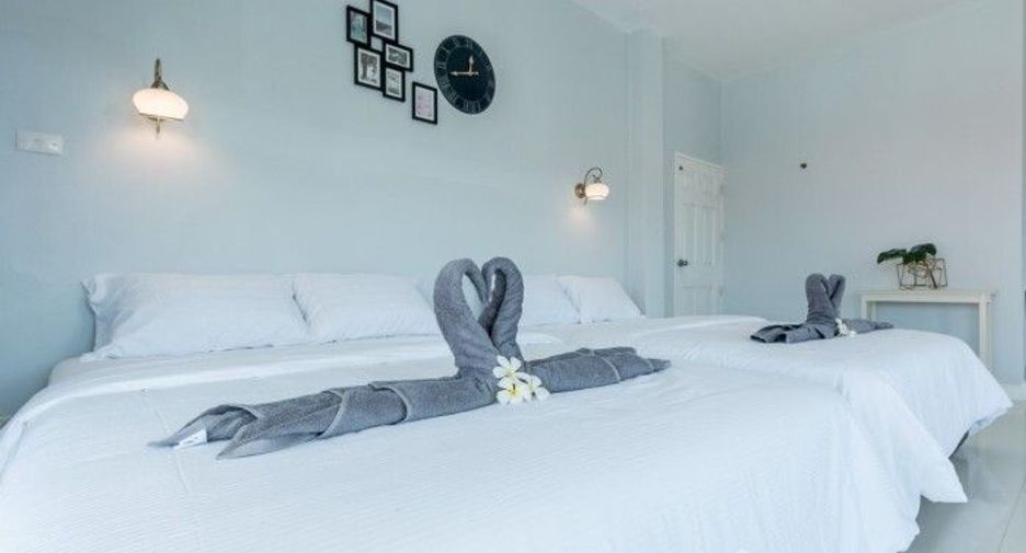 For rent 4 bedrooms villa in Hua Hin, Prachuap Khiri Khan
