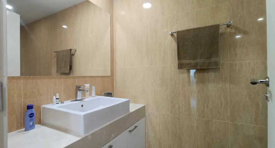 Продажа 2 спальни кондо в Банг Ламунг, Чонбури