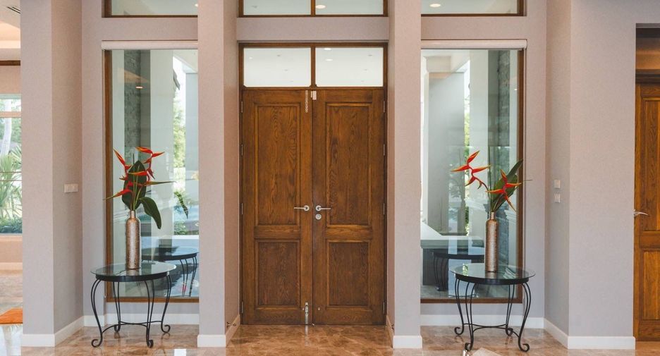 For sale 5 bedrooms house in Doi Saket, Chiang Mai