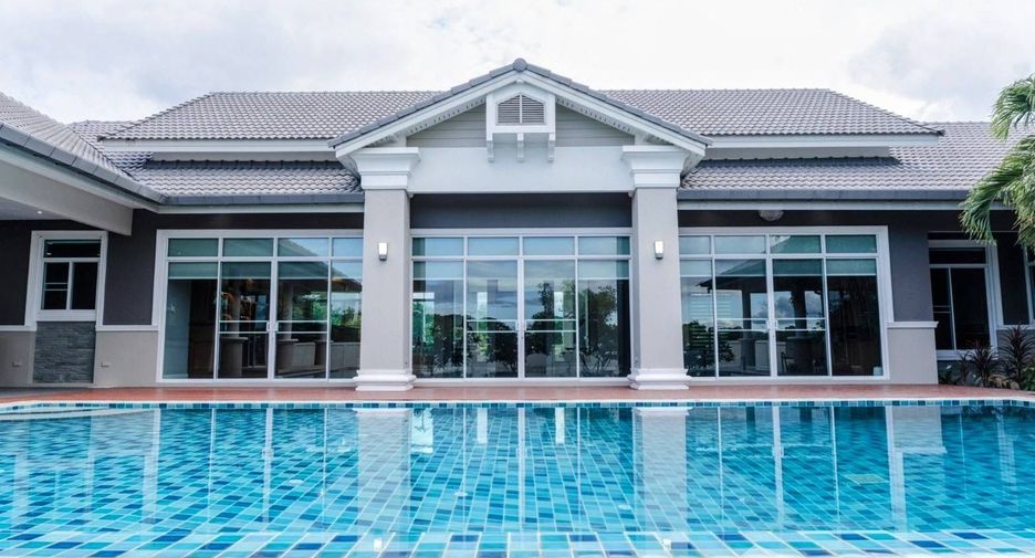 For sale 5 bedrooms house in Doi Saket, Chiang Mai
