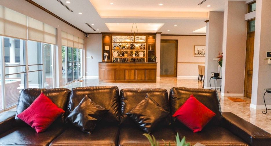 For sale 5 bedrooms house in Doi Saket, Chiang Mai