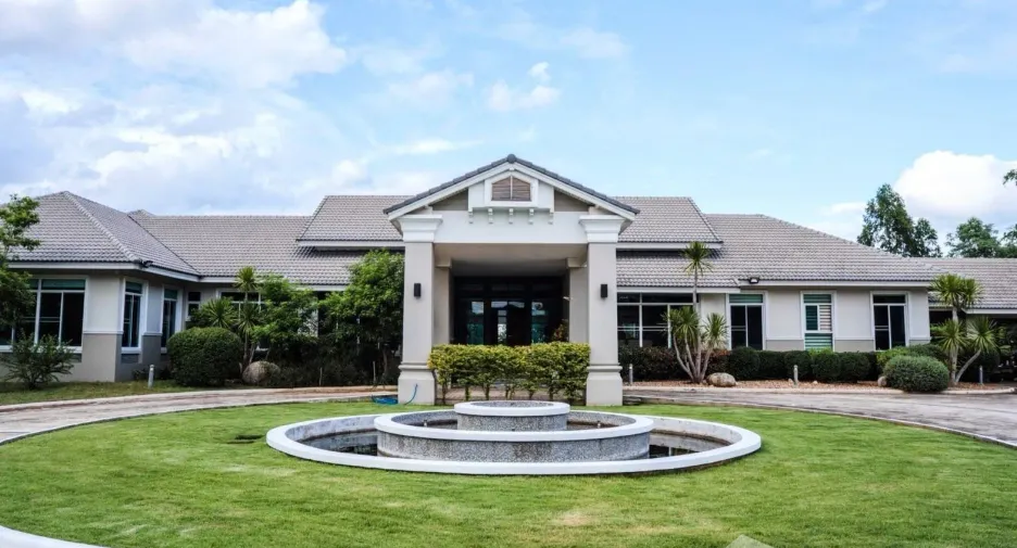 For sale 5 bedrooms house in Doi Saket, Chiang Mai