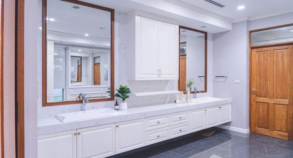 Haus zum Kauf mit 5 Zimmer in Doi Saket, Chiang Mai