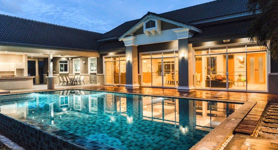 For sale 5 bedrooms house in Doi Saket, Chiang Mai