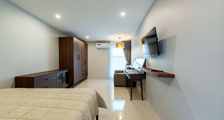 For rent 6 bedrooms house in Bang Lamung, Chonburi