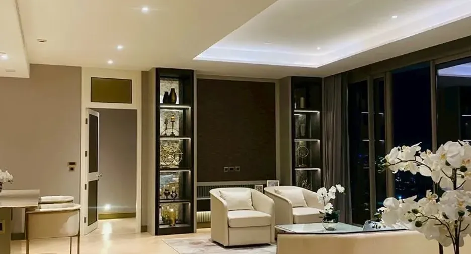 Condo en venta y en alquiler de 6 habitaciones en Khlong San, Bangkok