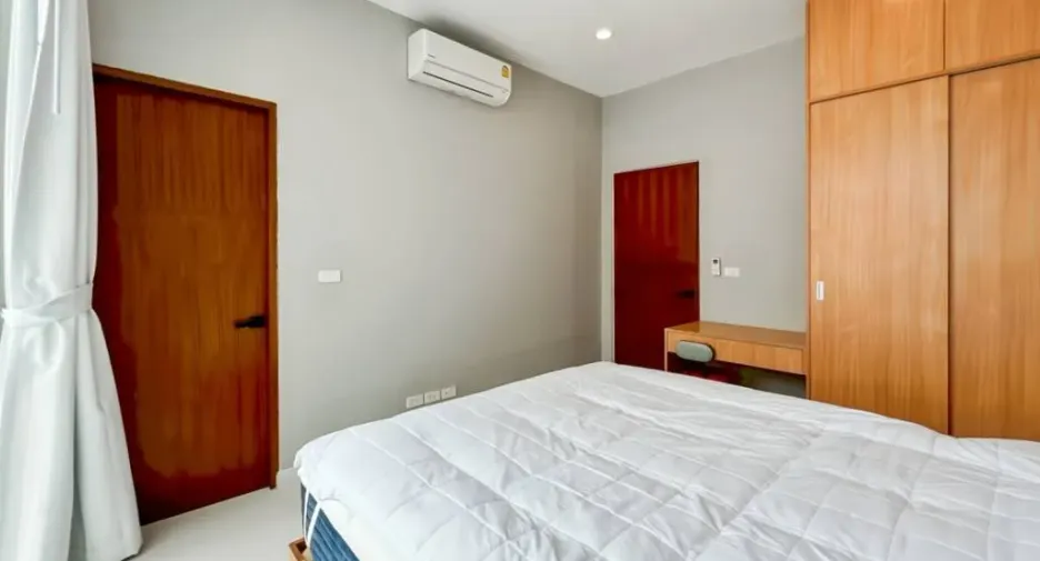 For sale 4 bedrooms villa in Hua Hin, Prachuap Khiri Khan