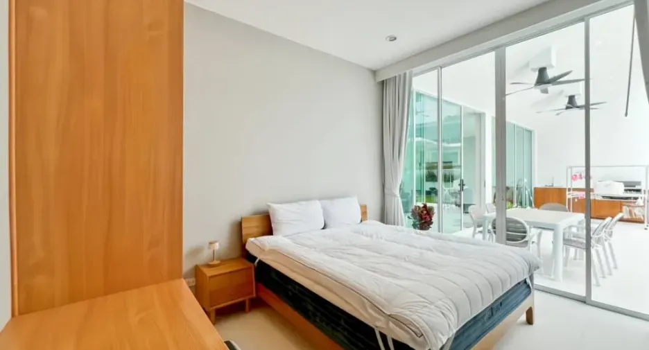 For sale 4 bedrooms villa in Hua Hin, Prachuap Khiri Khan