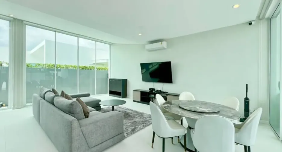 For sale 4 bedrooms villa in Hua Hin, Prachuap Khiri Khan