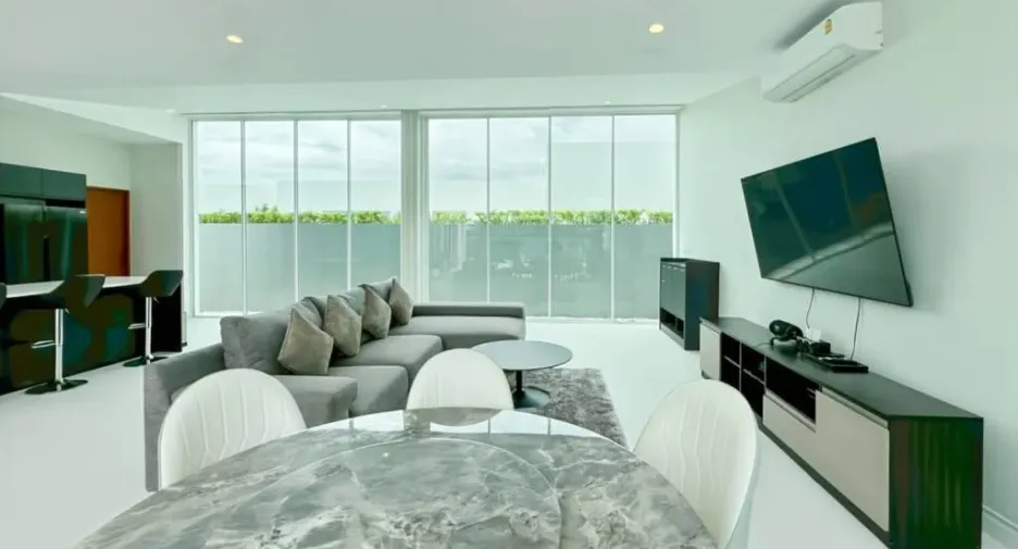 For sale 4 bedrooms villa in Hua Hin, Prachuap Khiri Khan