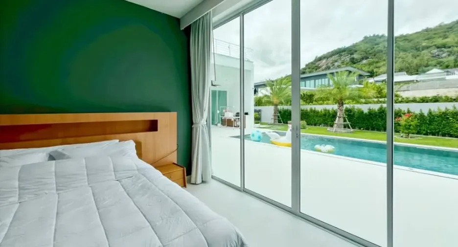 For sale 4 bedrooms villa in Hua Hin, Prachuap Khiri Khan