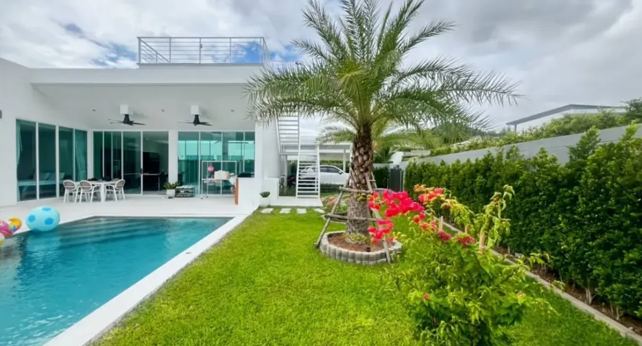 For sale 4 bedrooms villa in Hua Hin, Prachuap Khiri Khan