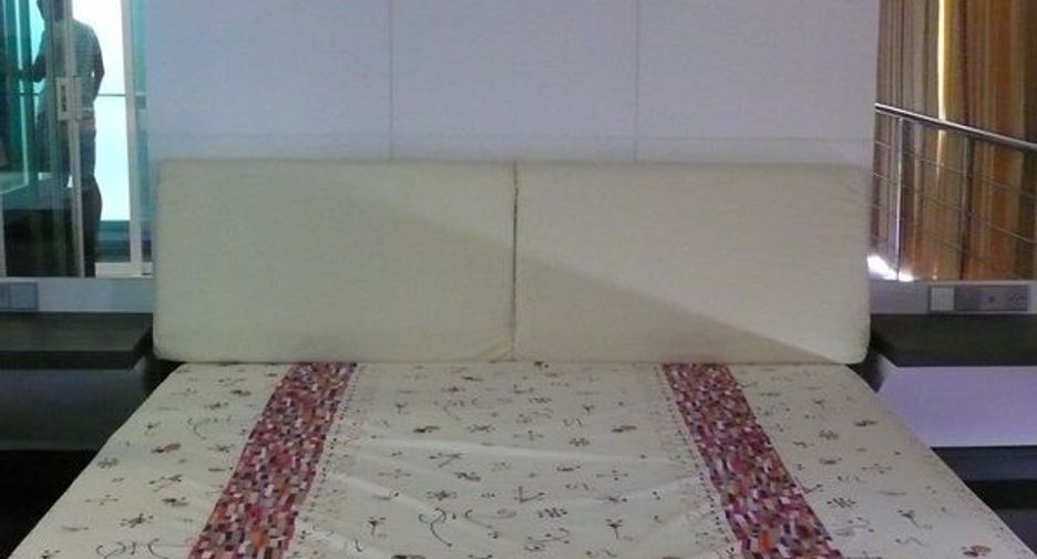 For rent 2 bedrooms condo in Bang Lamung, Chonburi