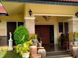 For sale 4 bedrooms house in Doi Saket, Chiang Mai