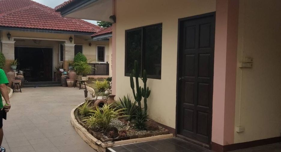 For sale 4 bedrooms house in Doi Saket, Chiang Mai
