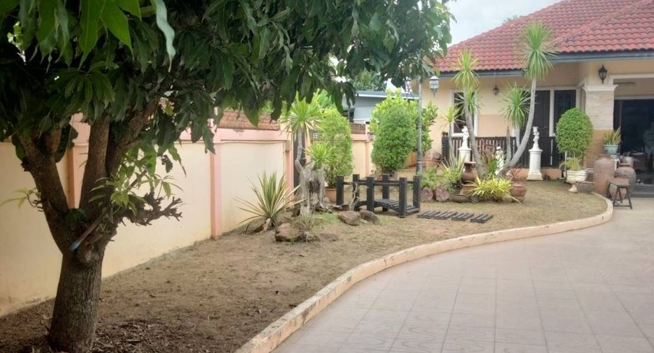 For sale 4 bedrooms house in Doi Saket, Chiang Mai