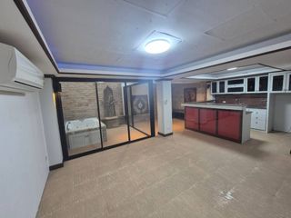 Reihenhaus zum Kauf mit 8 Zimmer in Bang Lamung, Chonburi