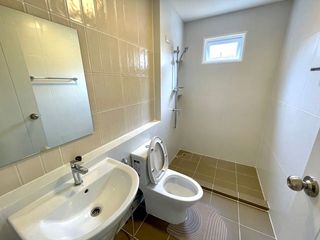 For rent 4 bedrooms house in Mueang Chiang Mai, Chiang Mai