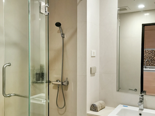 For sale and for rent studio condo in Khlong Toei, Bangkok