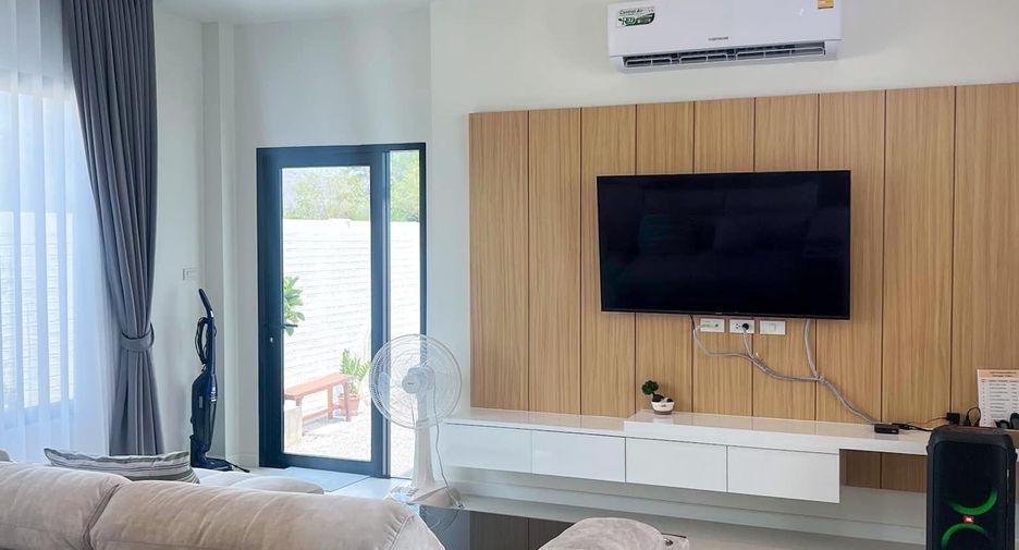 For rent 3 bedrooms villa in Hua Hin, Prachuap Khiri Khan