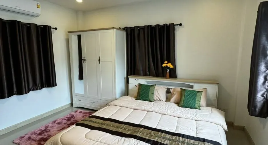 For rent 3 bedrooms villa in Hua Hin, Prachuap Khiri Khan