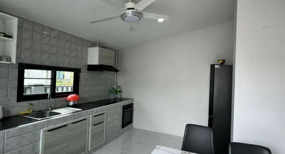 For rent 3 bedrooms villa in Hua Hin, Prachuap Khiri Khan