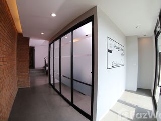 Oficina en venta en Wang Thonglang, Bangkok