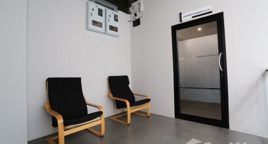 Büro zum Kauf in Wang Thonglang, Bangkok