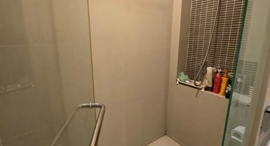 For sale and for rent 2 bedrooms condo in Watthana, Bangkok