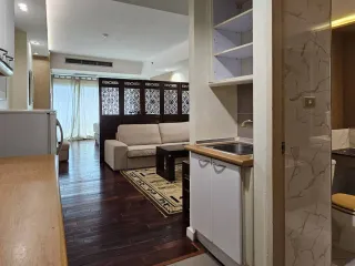 For sale studio condo in Yan Nawa, Bangkok