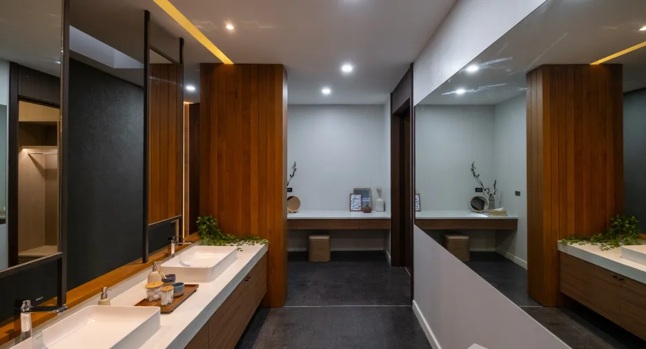 For sale 6 bedrooms villa in Mueang Chiang Mai, Chiang Mai