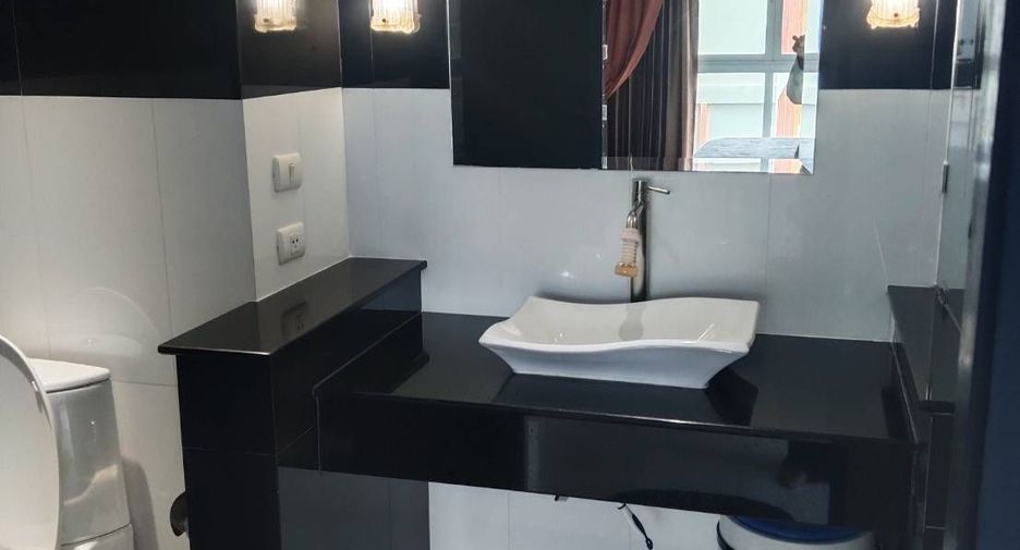 Wohnung zur Miete mit 1 Zimmer in Bang Lamung, Chonburi