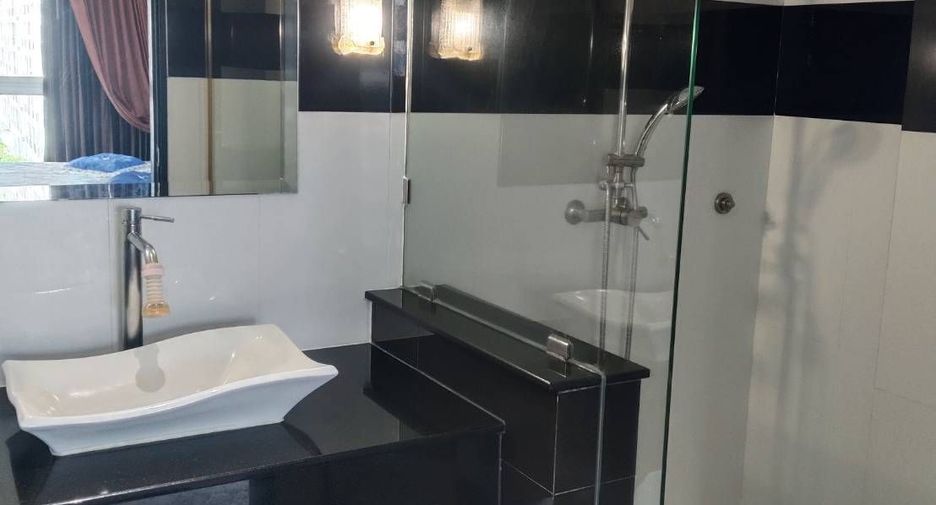 Wohnung zur Miete mit 1 Zimmer in Bang Lamung, Chonburi